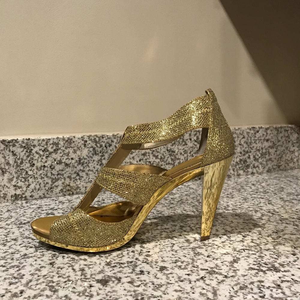 Michael Kors Berkley T-strap Dress Sandals